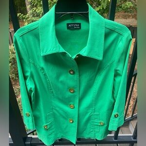 Vintage Attyre Kelly green jacket! Gold buttons. Size M. Great for layering!